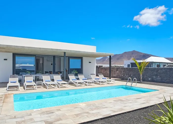 Vila Blancazul Deluxe Tajame 2 *